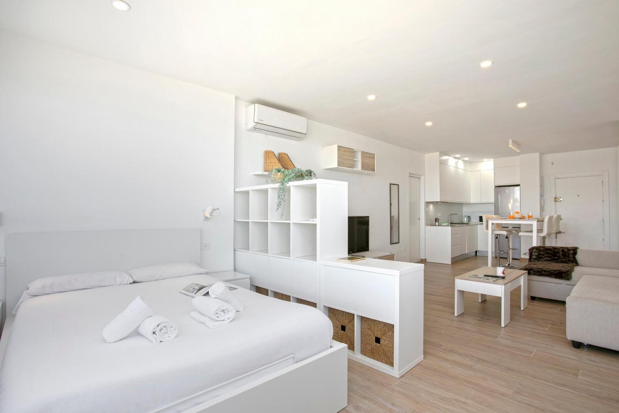 Sunstay Guadalmar Loft Seaview Málaga Exteriör bild